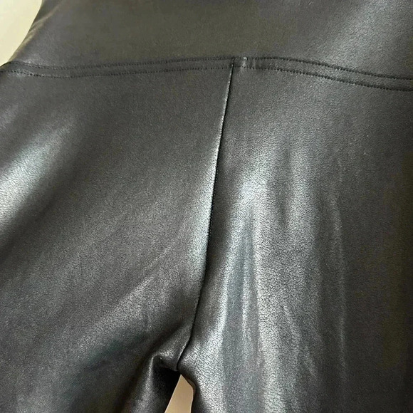 SPANX Faux Leather Leggings, Very Black, Size Medium - Picture 9 of 16